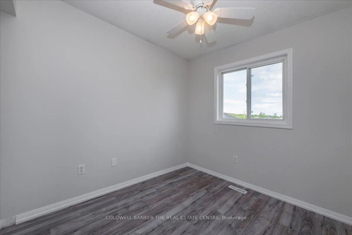 Photo 19 of 25 Coleman Drive, Barrie, Edgehill Drive — HOMEH