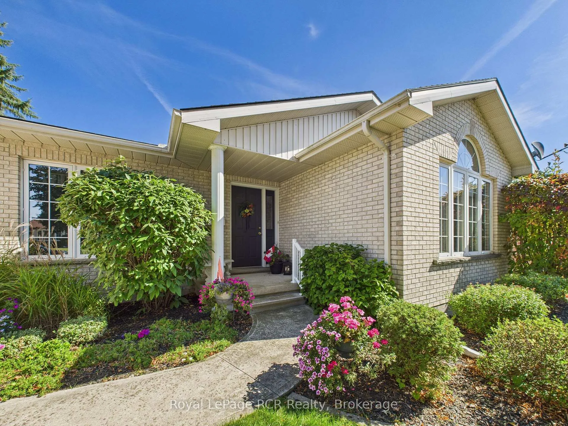 Photo 4 of 171 Charles Street, North Huron, Wingham — HOMEH