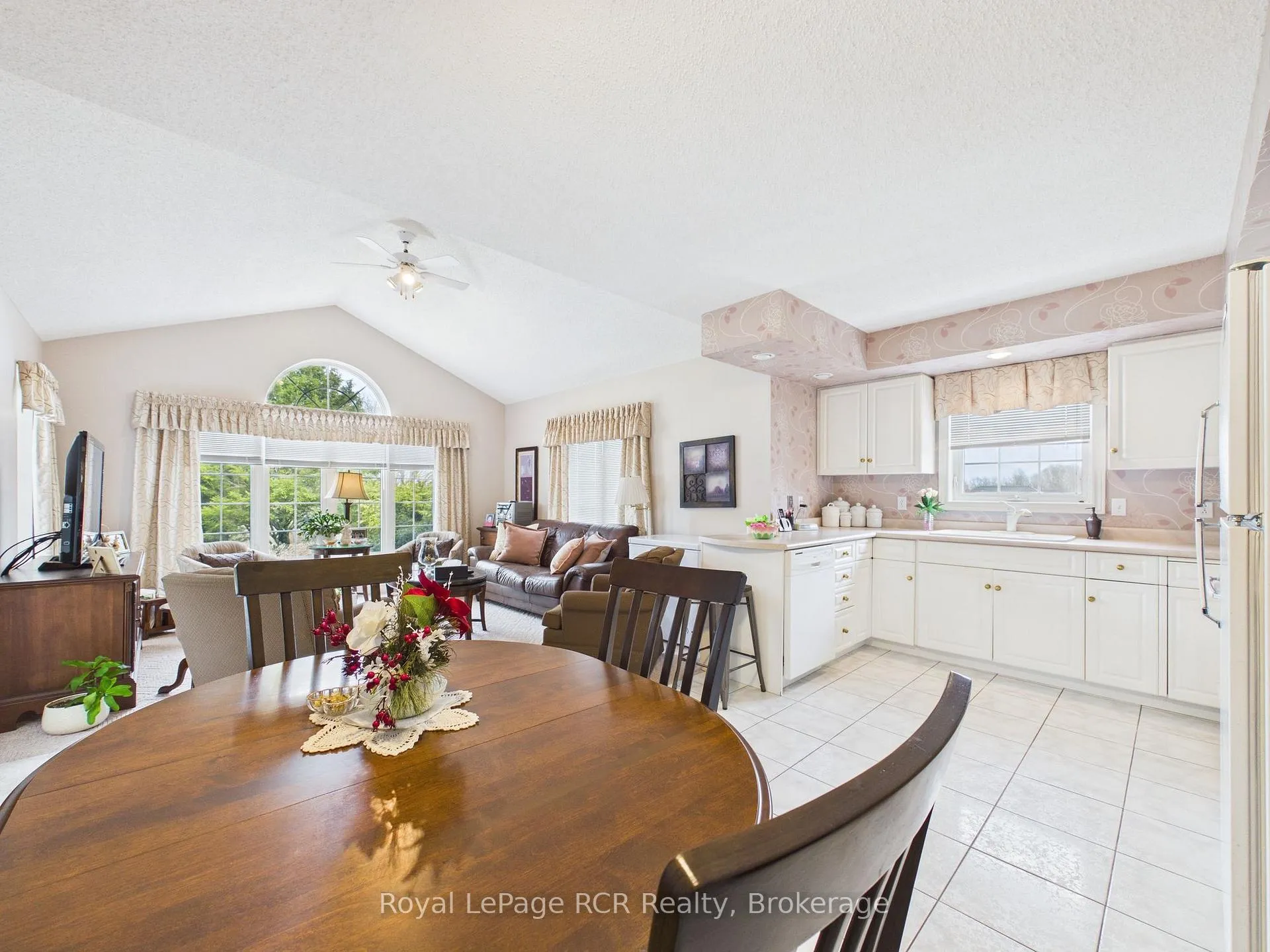Photo 10 of 171 Charles Street, North Huron, Wingham — HOMEH