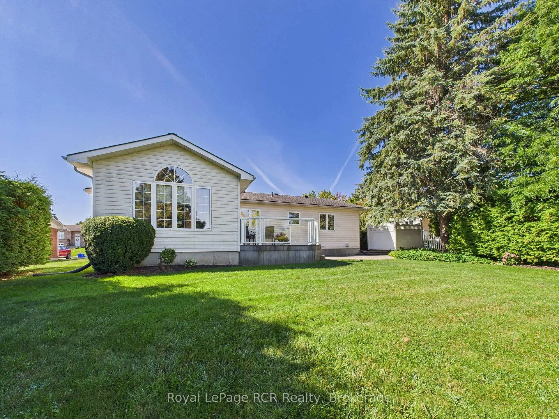 Photo 34 of 171 Charles Street, North Huron, Wingham — HOMEH