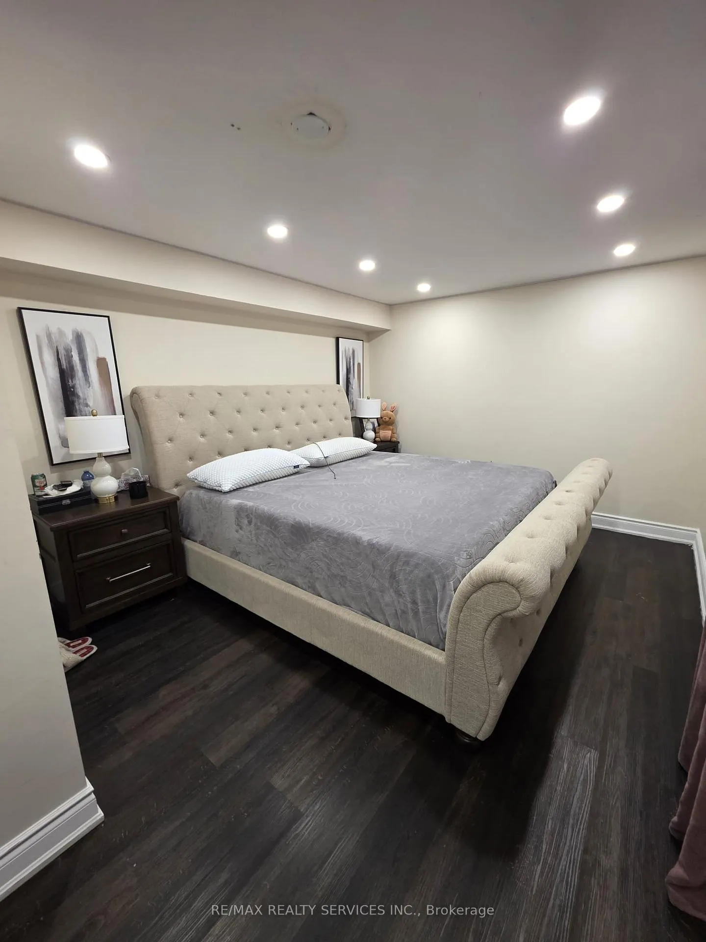 Photo 17 of 24 Kindle Court, Brampton, Heart Lake West — HOMEH