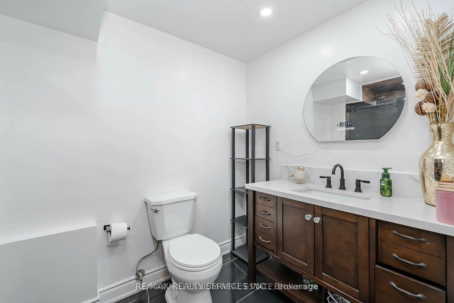 Photo 29 of 24 Kindle Court, Brampton, Heart Lake West — HOMEH