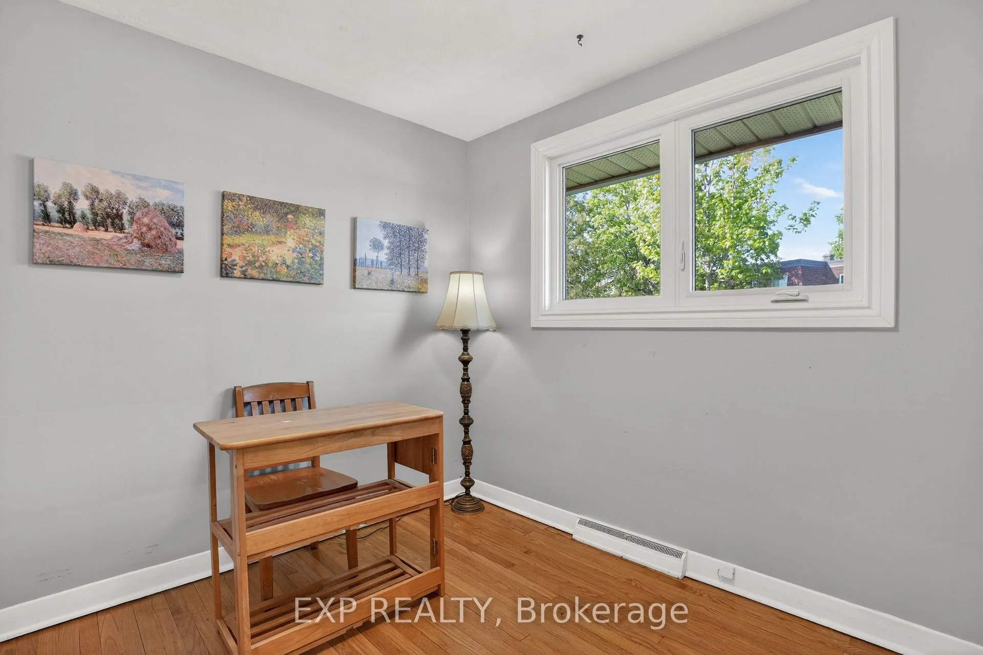 Photo 22 of 4 Wolmsley Crescent, Ottawa, Meadowlands/Crestview — HOMEH