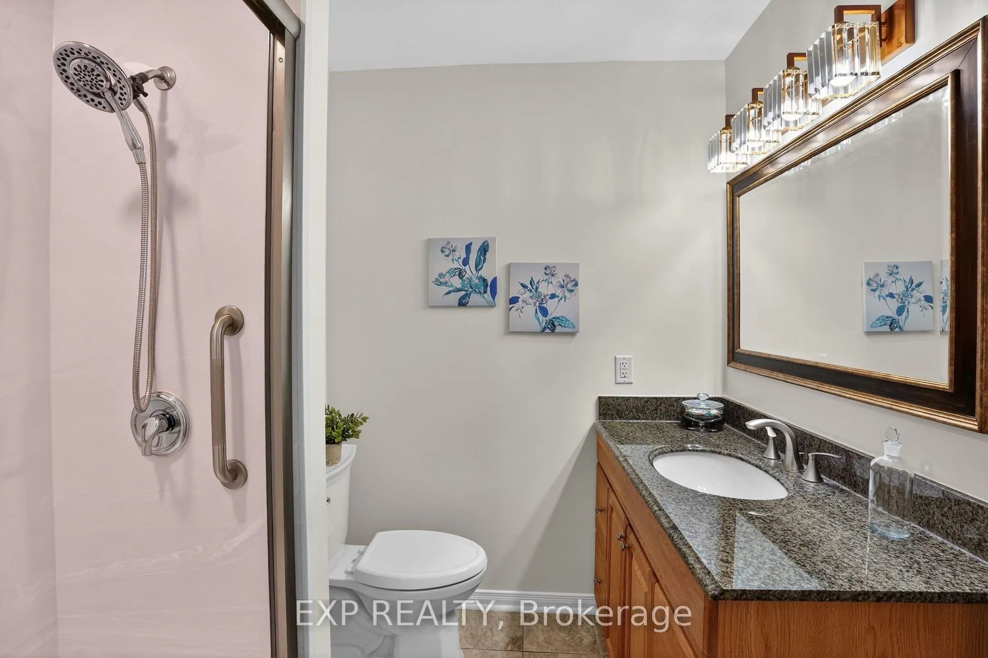 Photo 26 of 4 Wolmsley Crescent, Ottawa, Meadowlands/Crestview — HOMEH