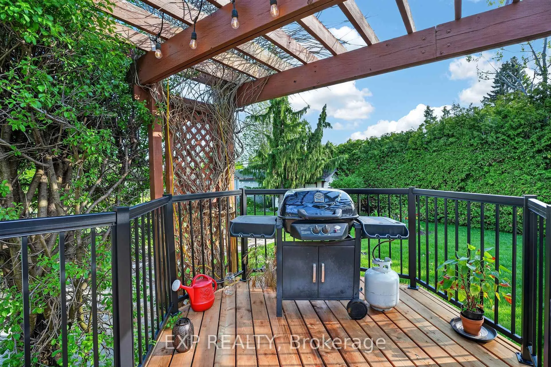 Photo 40 of 4 Wolmsley Crescent, Ottawa, Meadowlands/Crestview — HOMEH