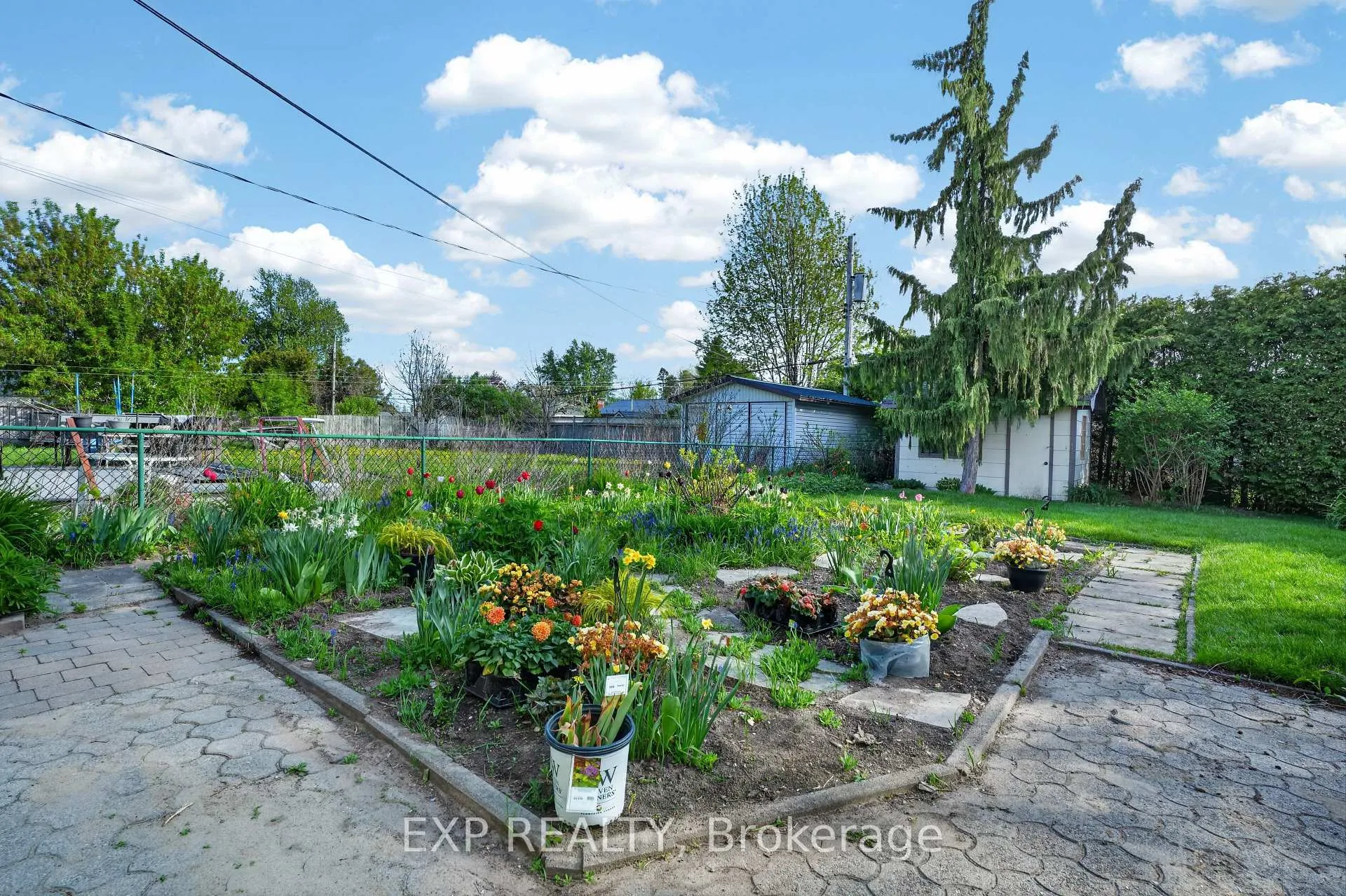 Photo 43 of 4 Wolmsley Crescent, Ottawa, Meadowlands/Crestview — HOMEH