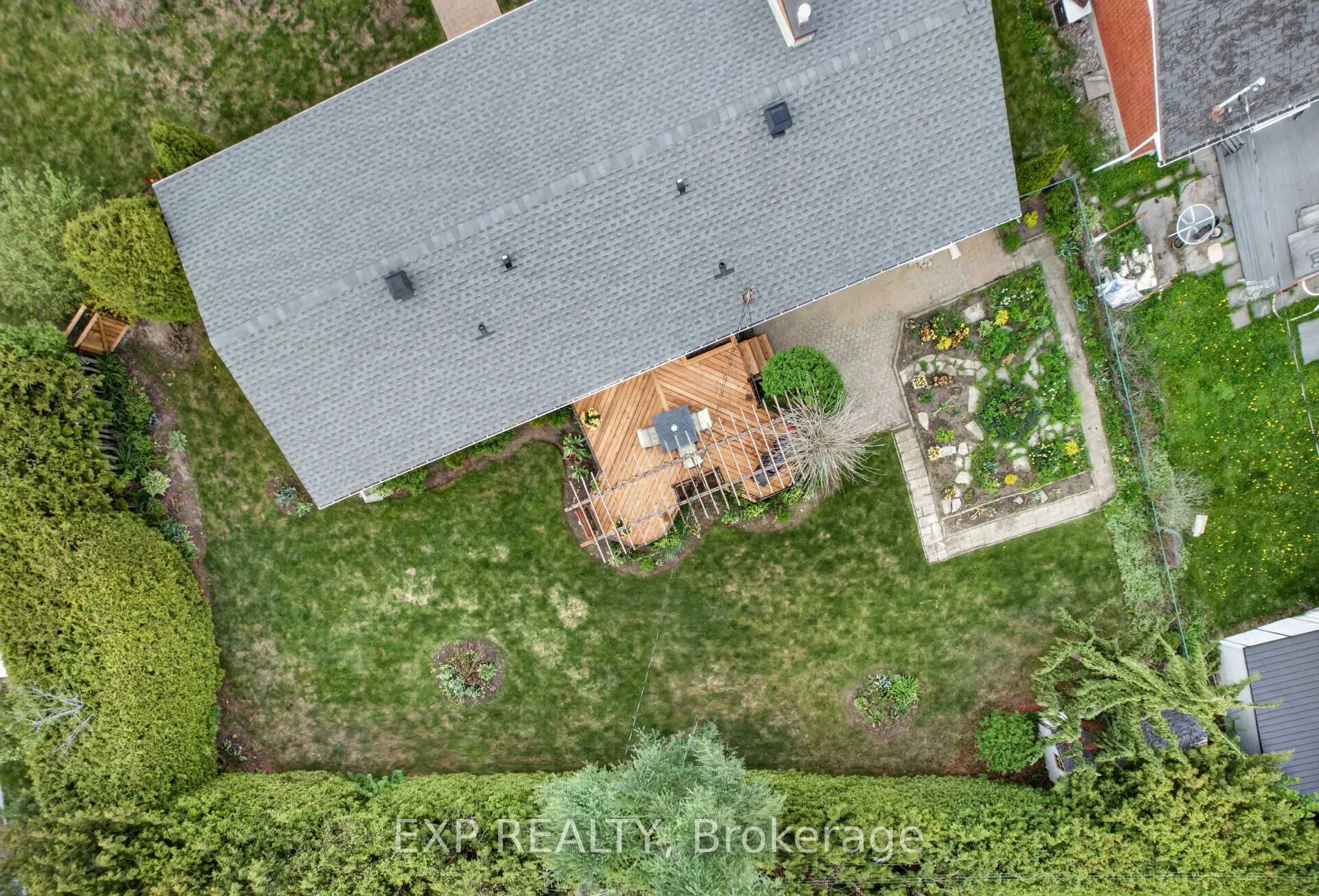 Photo 45 of 4 Wolmsley Crescent, Ottawa, Meadowlands/Crestview — HOMEH