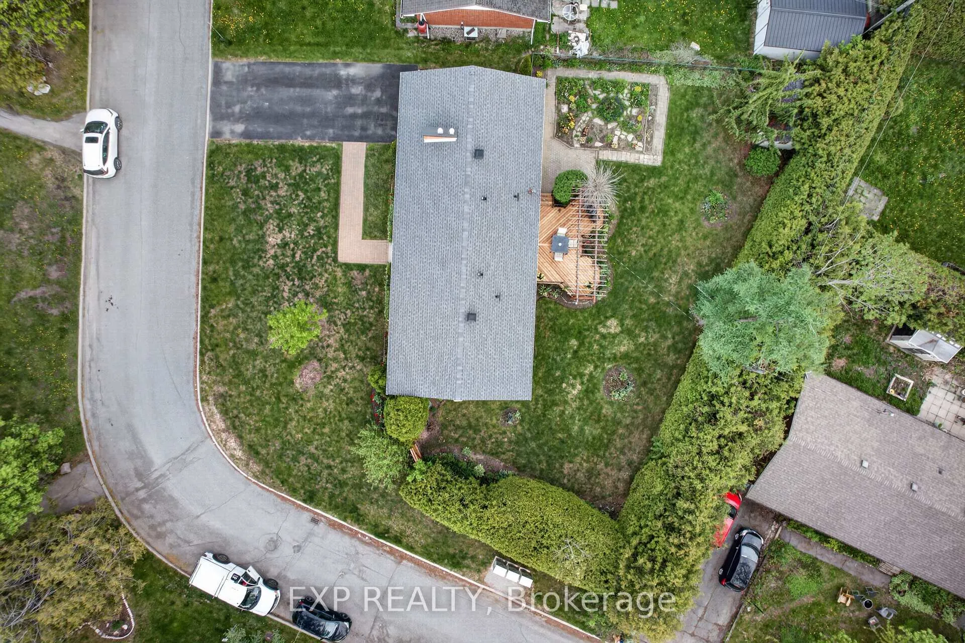 Photo 46 of 4 Wolmsley Crescent, Ottawa, Meadowlands/Crestview — HOMEH