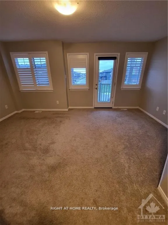 Photo 21 of 70 Tapadero Avenue, Ottawa, Kanata - Emerald Meadows/Trailwest — HOMEH