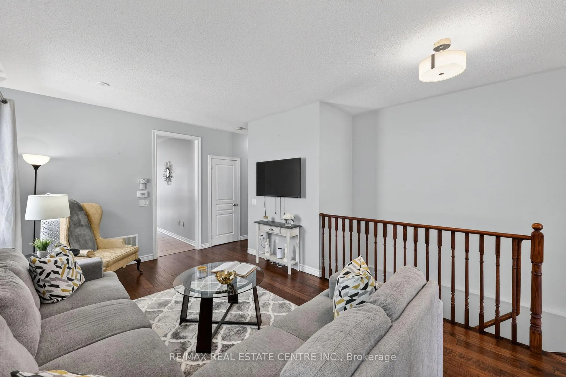 Photo 10 of 256 Johnson Drive, Shelburne — HOMEH