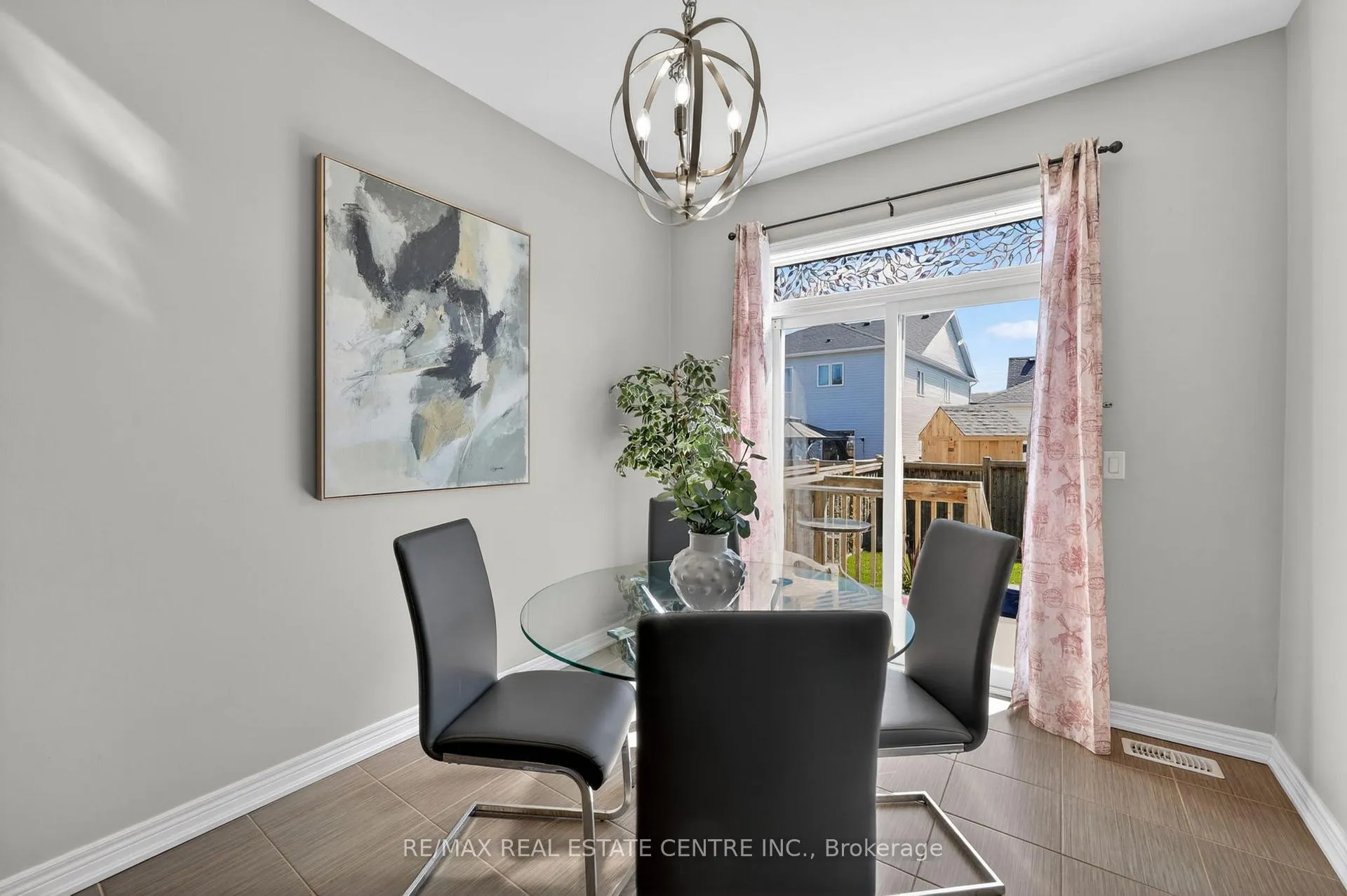 Photo 14 of 256 Johnson Drive, Shelburne — HOMEH