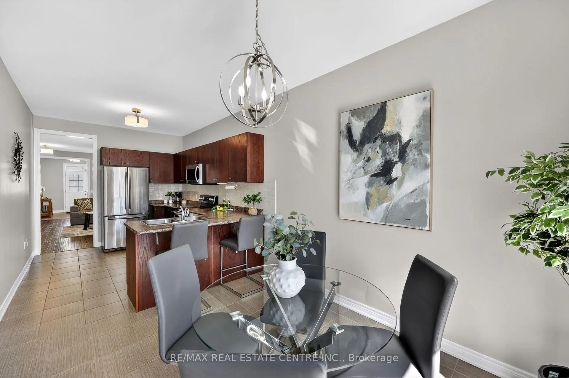 Photo 15 of 256 Johnson Drive, Shelburne — HOMEH