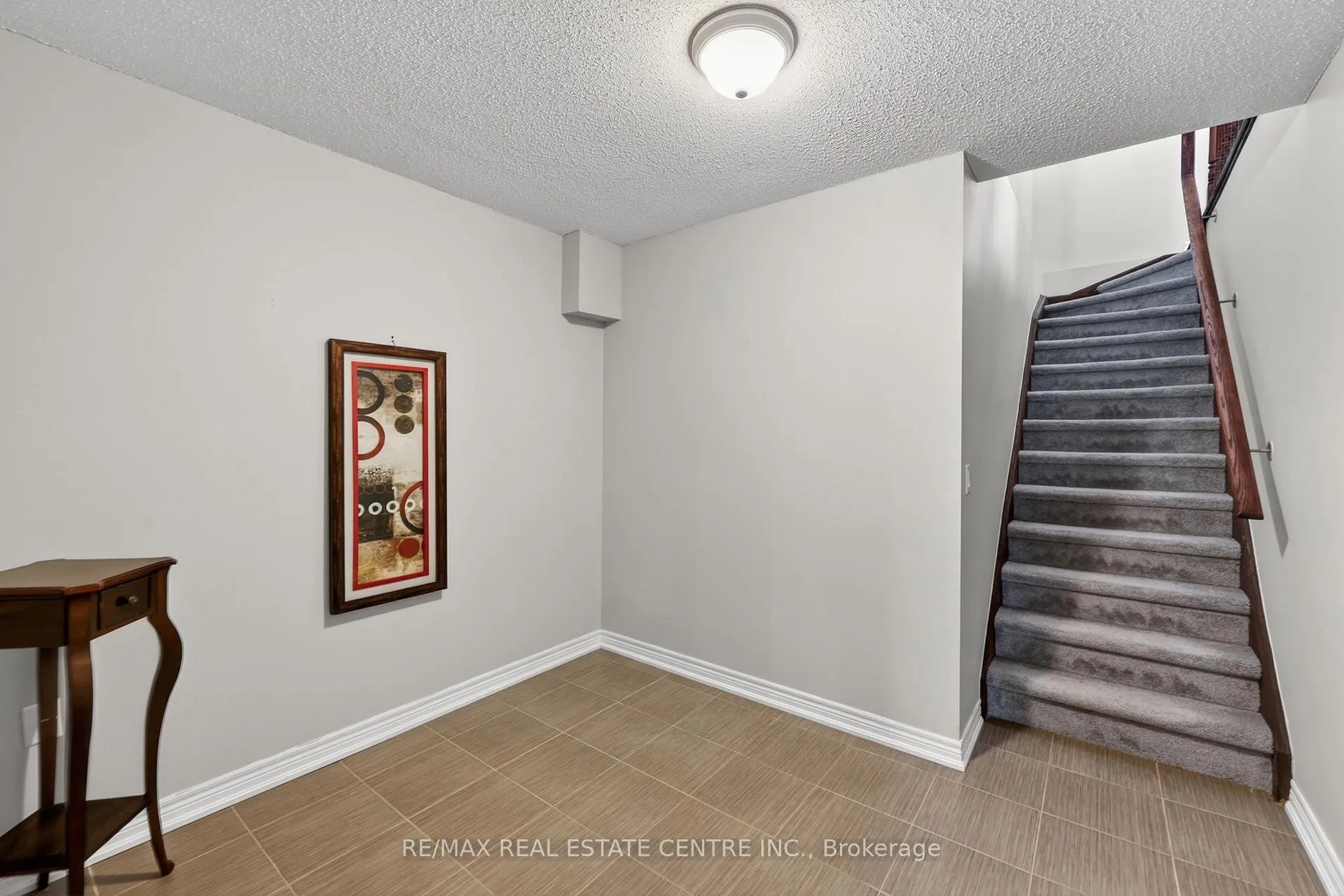 Photo 24 of 256 Johnson Drive, Shelburne — HOMEH