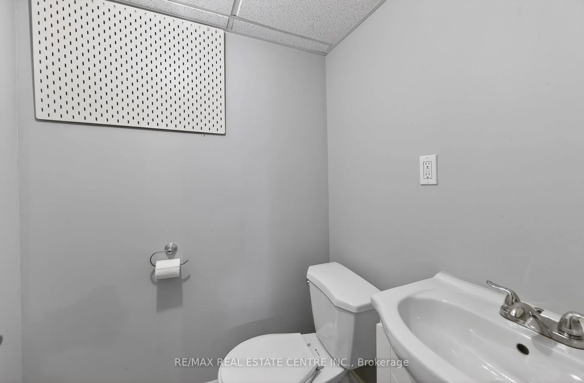 Photo 25 of 256 Johnson Drive, Shelburne — HOMEH