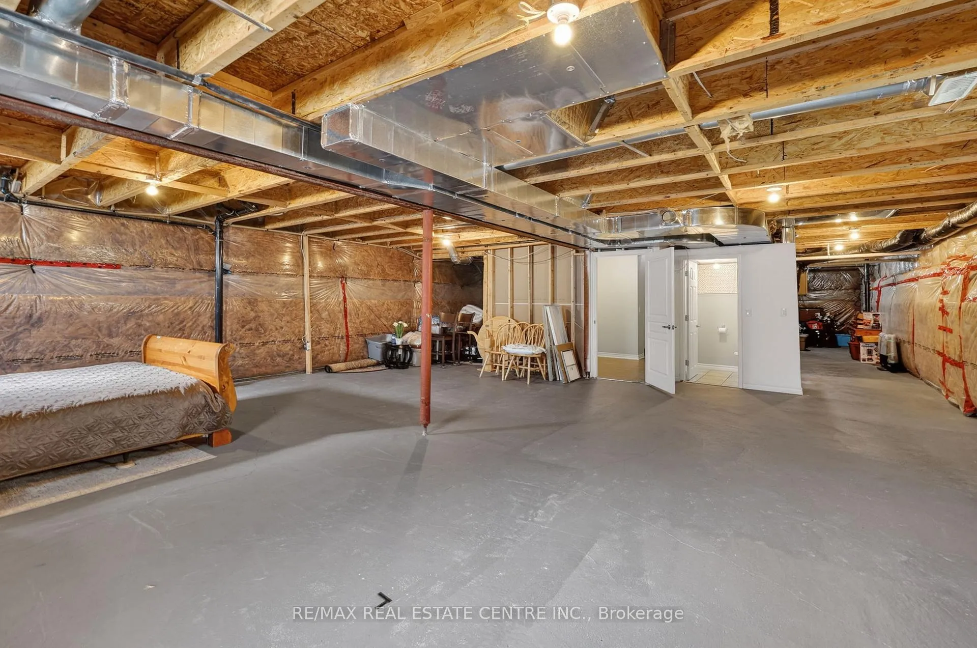 Photo 26 of 256 Johnson Drive, Shelburne — HOMEH
