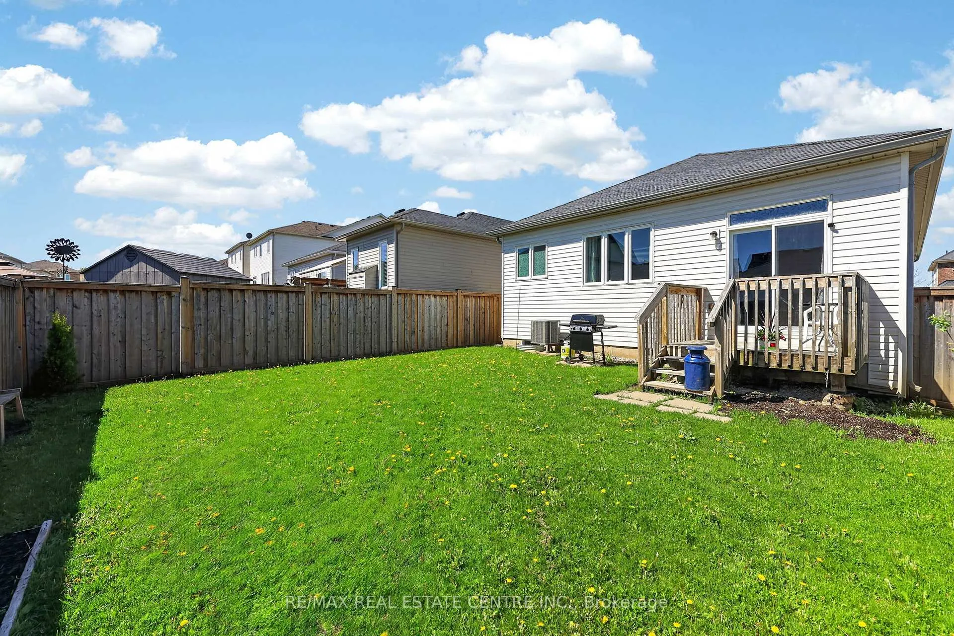 Photo 28 of 256 Johnson Drive, Shelburne — HOMEH