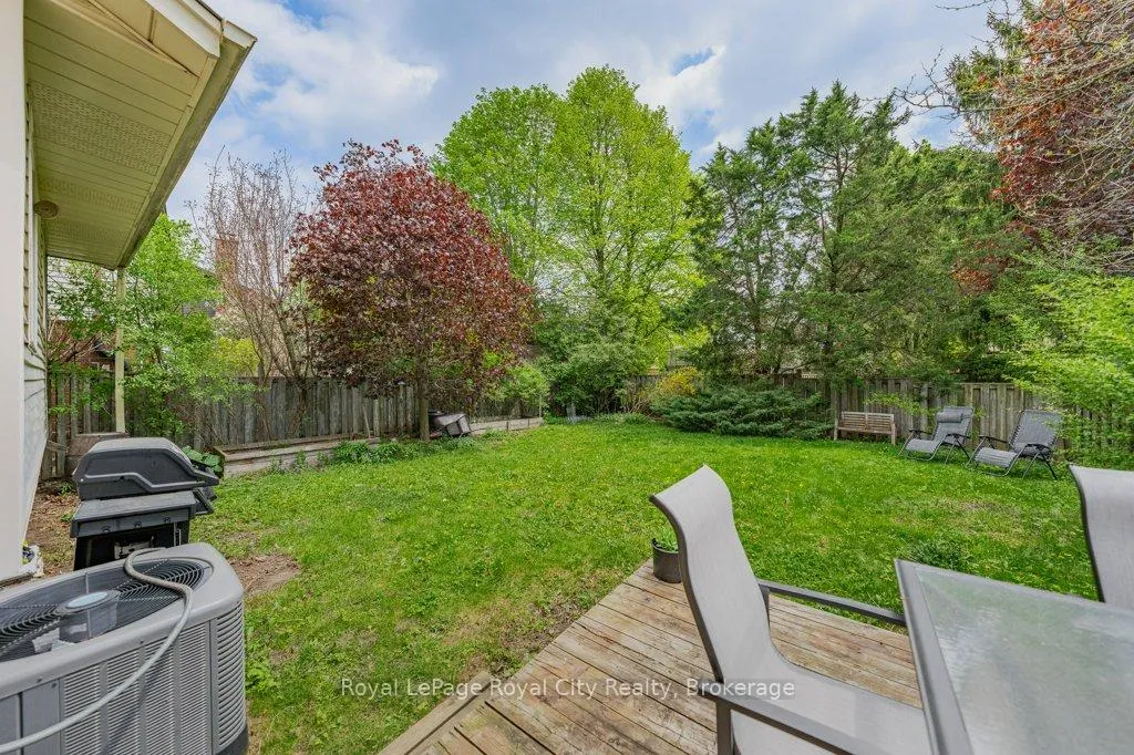 Photo 30 of 16 Mcelderry Road, Guelph, Kortright West — HOMEH