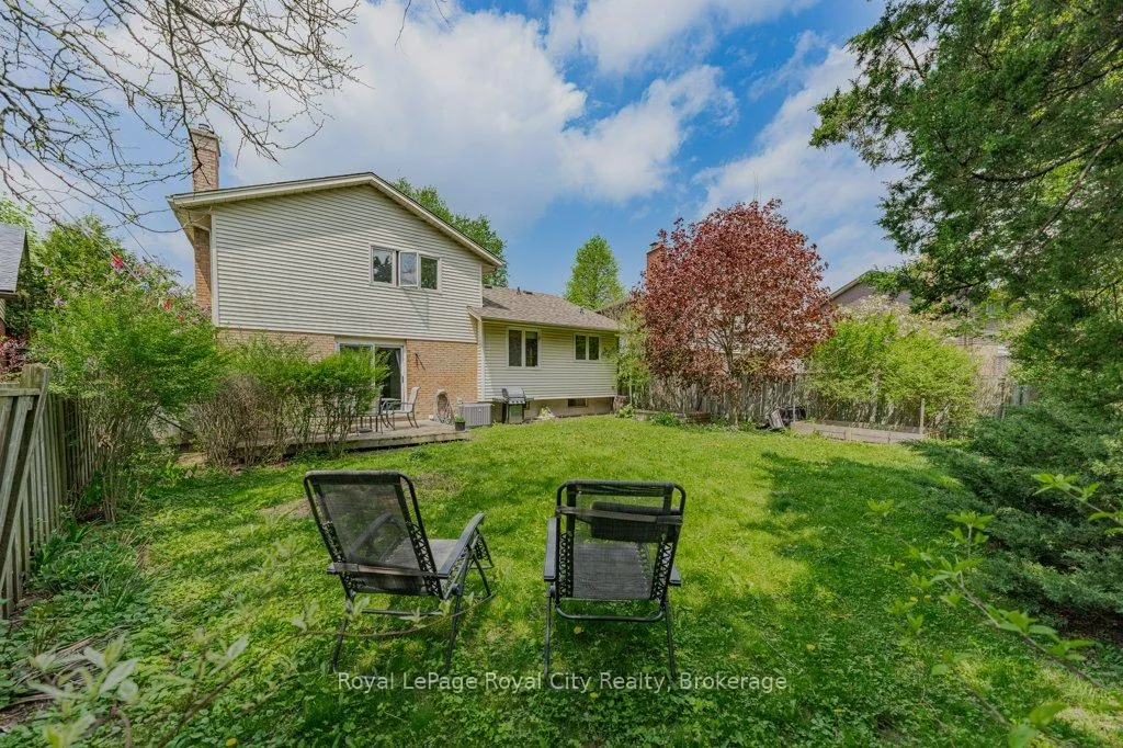 Photo 31 of 16 Mcelderry Road, Guelph, Kortright West — HOMEH