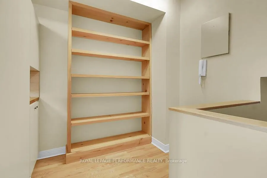 Photo 13 of Unit 10, 135 Springfield Avenue, Ottawa, Lindenlea — HOMEH