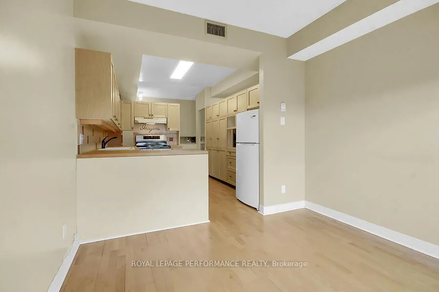 Photo 21 of Unit 10, 135 Springfield Avenue, Ottawa, Lindenlea — HOMEH