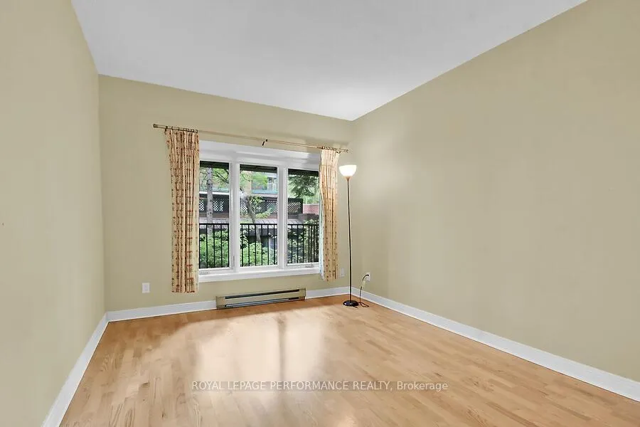 Photo 34 of Unit 10, 135 Springfield Avenue, Ottawa, Lindenlea — HOMEH