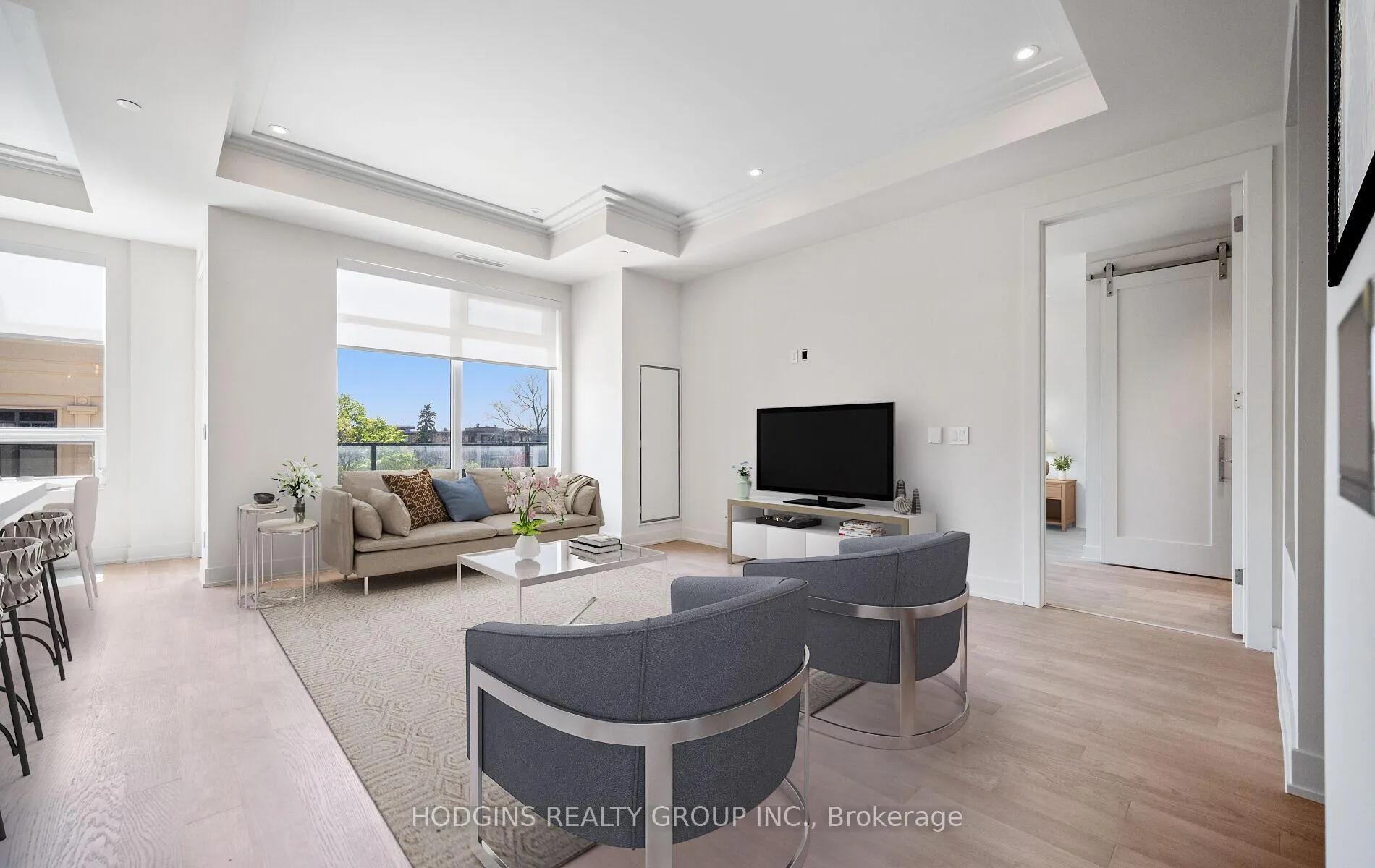 Photo 9 of Unit 414, 123 Maurice Drive, Oakville, Central — HOMEH