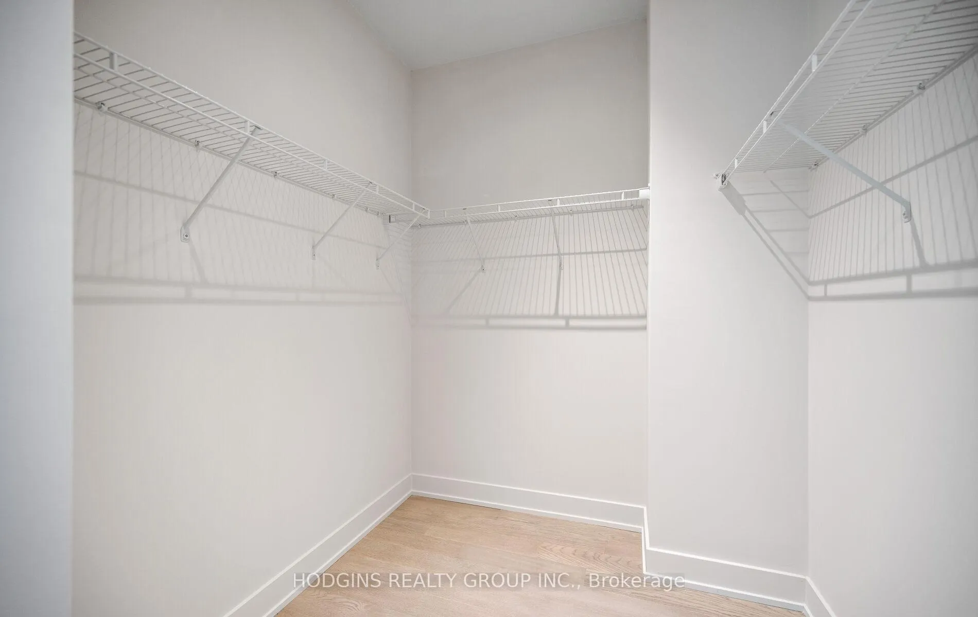 Photo 20 of Unit 414, 123 Maurice Drive, Oakville, Central — HOMEH
