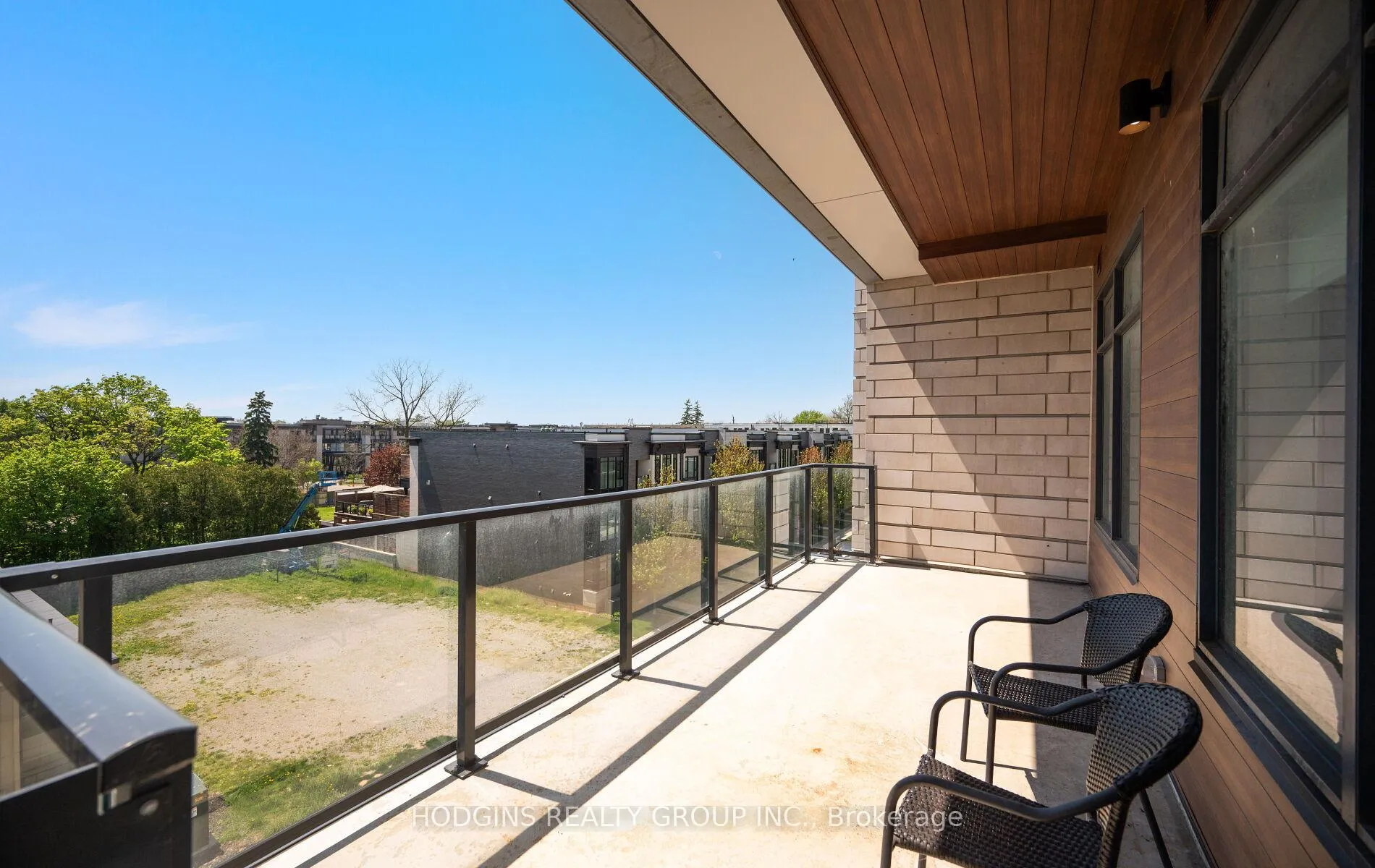 Photo 31 of Unit 414, 123 Maurice Drive, Oakville, Central — HOMEH