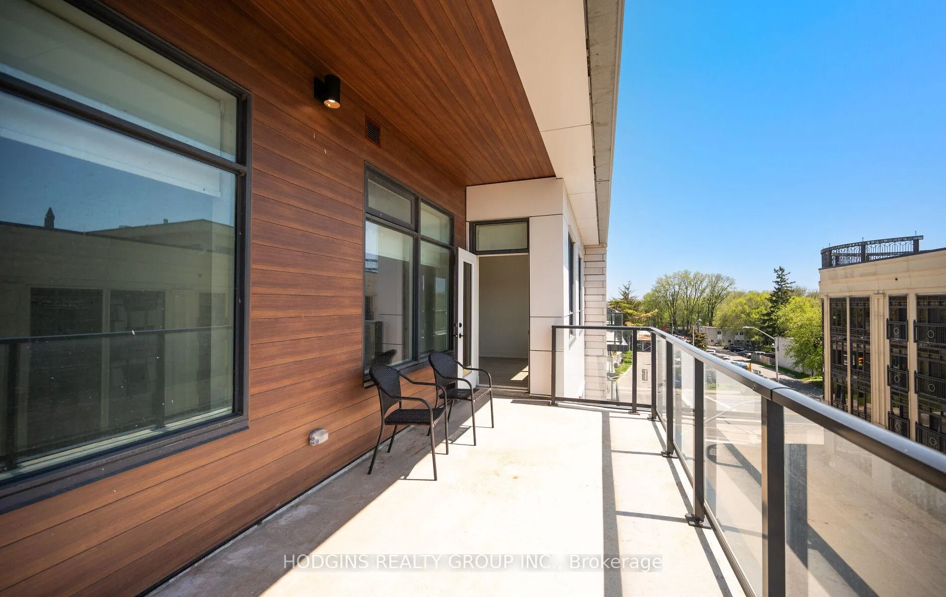 Photo 32 of Unit 414, 123 Maurice Drive, Oakville, Central — HOMEH