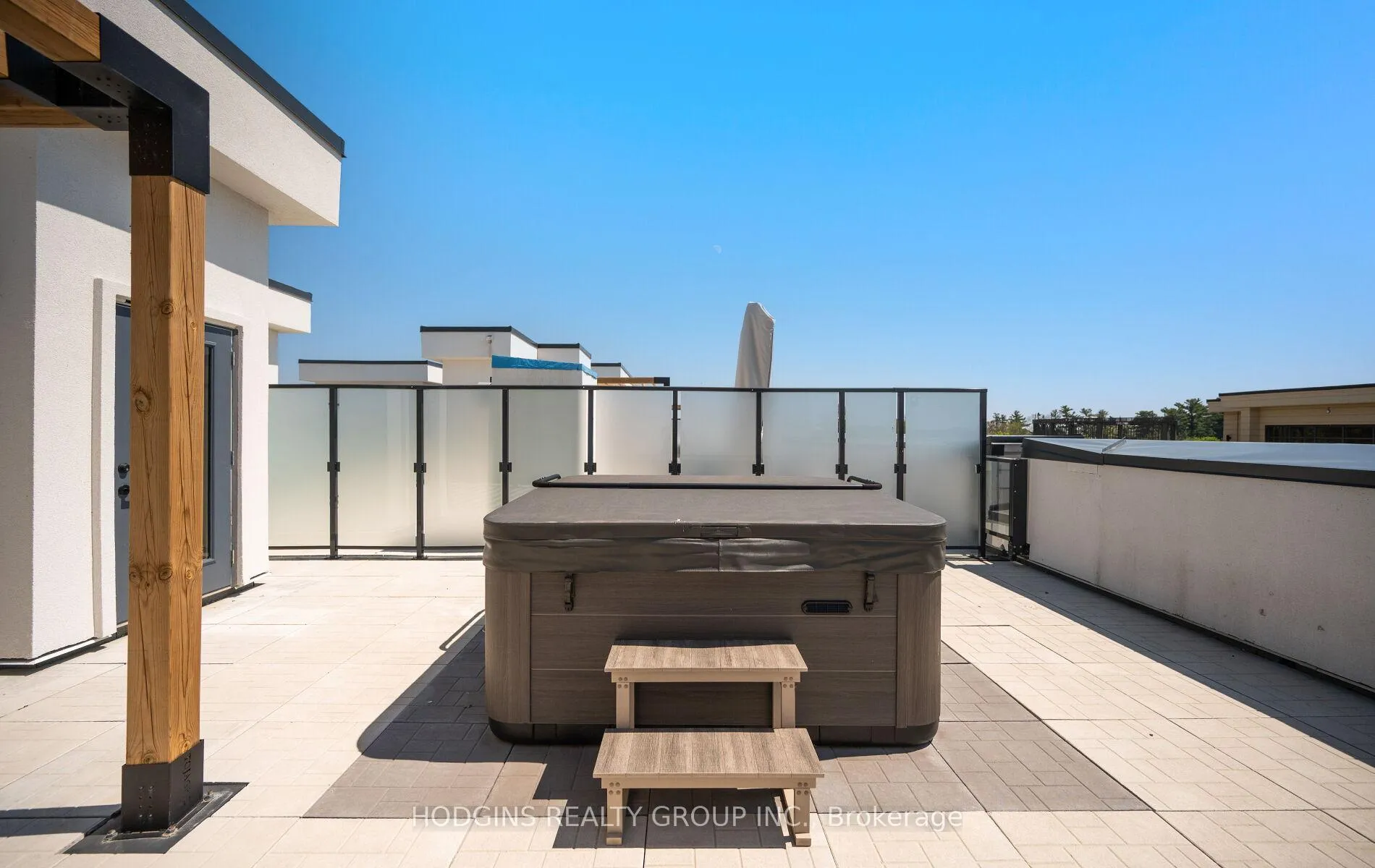 Photo 34 of Unit 414, 123 Maurice Drive, Oakville, Central — HOMEH