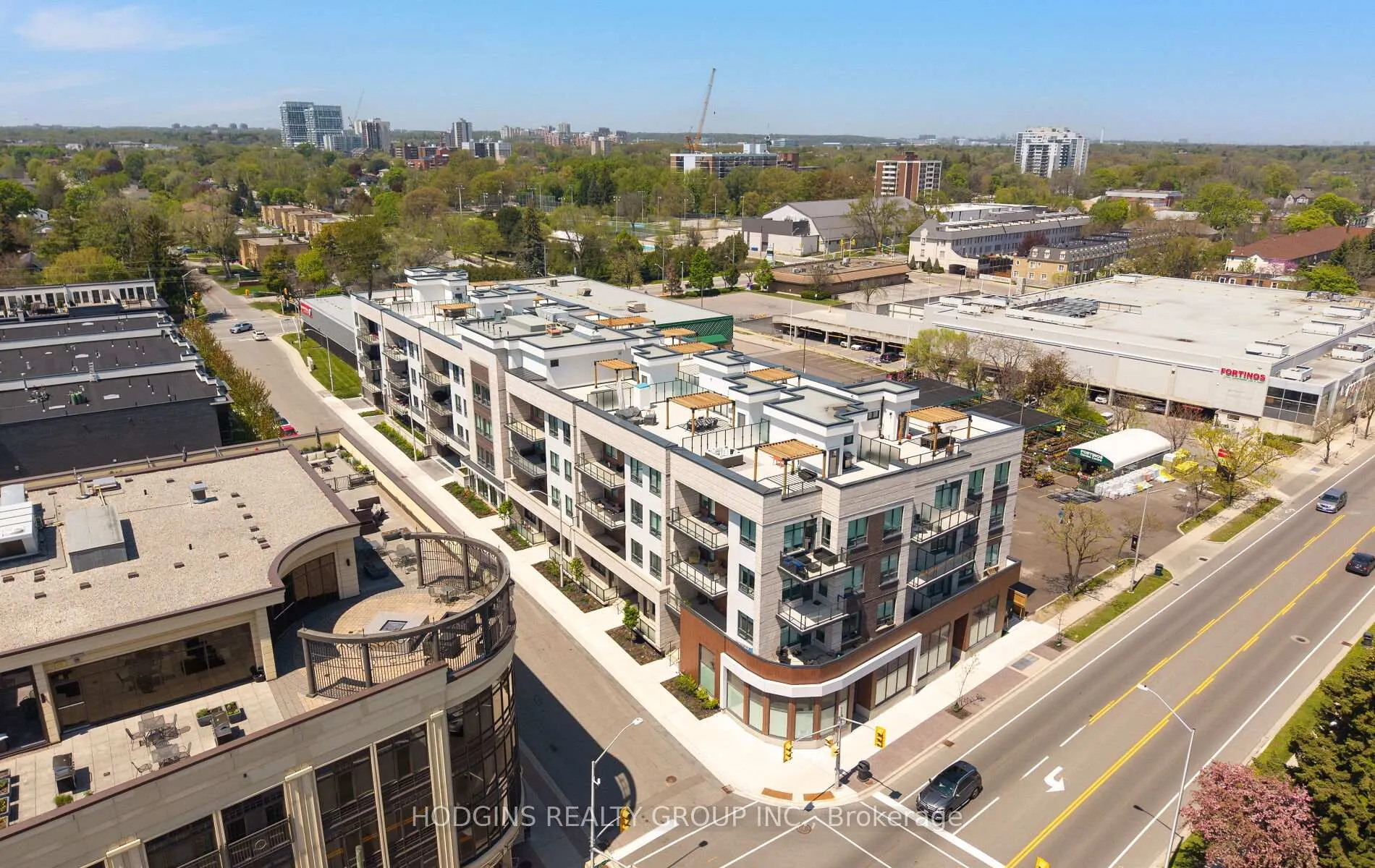 Photo 42 of Unit 414, 123 Maurice Drive, Oakville, Central — HOMEH