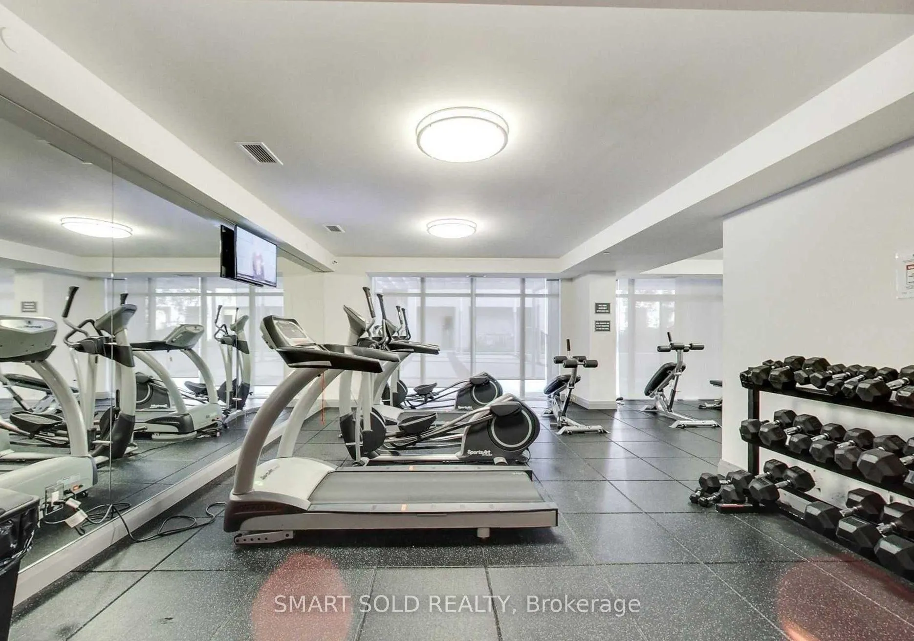 Photo 2 of Unit 2310, 400 Adelaide Street, Toronto, Moss Park — HOMEH