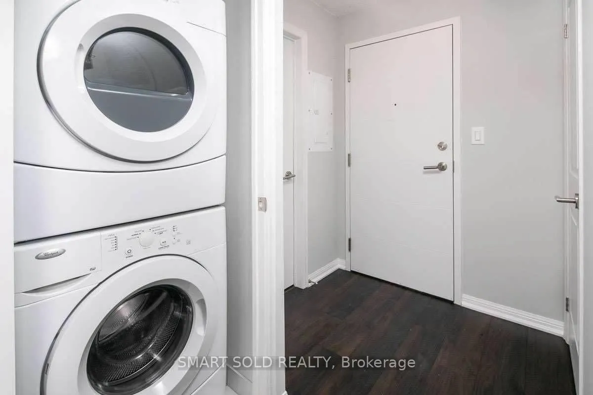 Photo 14 of Unit 2310, 400 Adelaide Street, Toronto, Moss Park — HOMEH