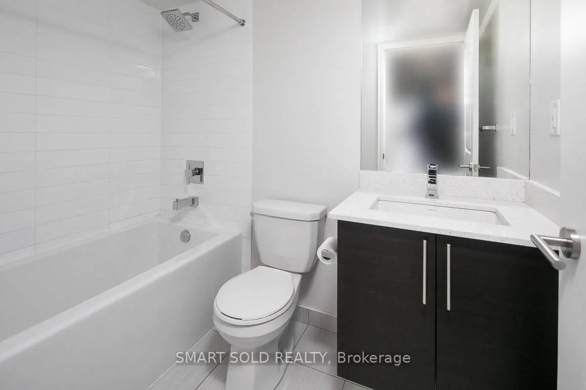 Photo 15 of Unit 2310, 400 Adelaide Street, Toronto, Moss Park — HOMEH