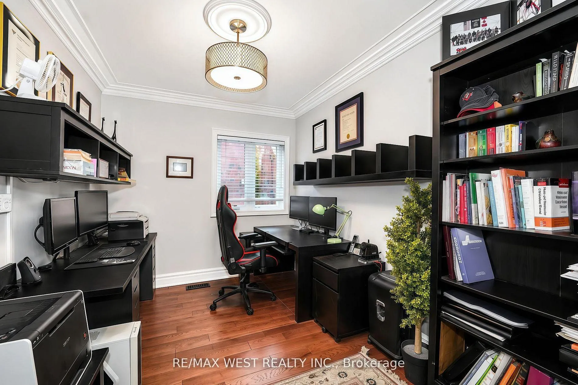 Photo 10 of 31 Garriock Court, Vaughan, Islington Woods — HOMEH
