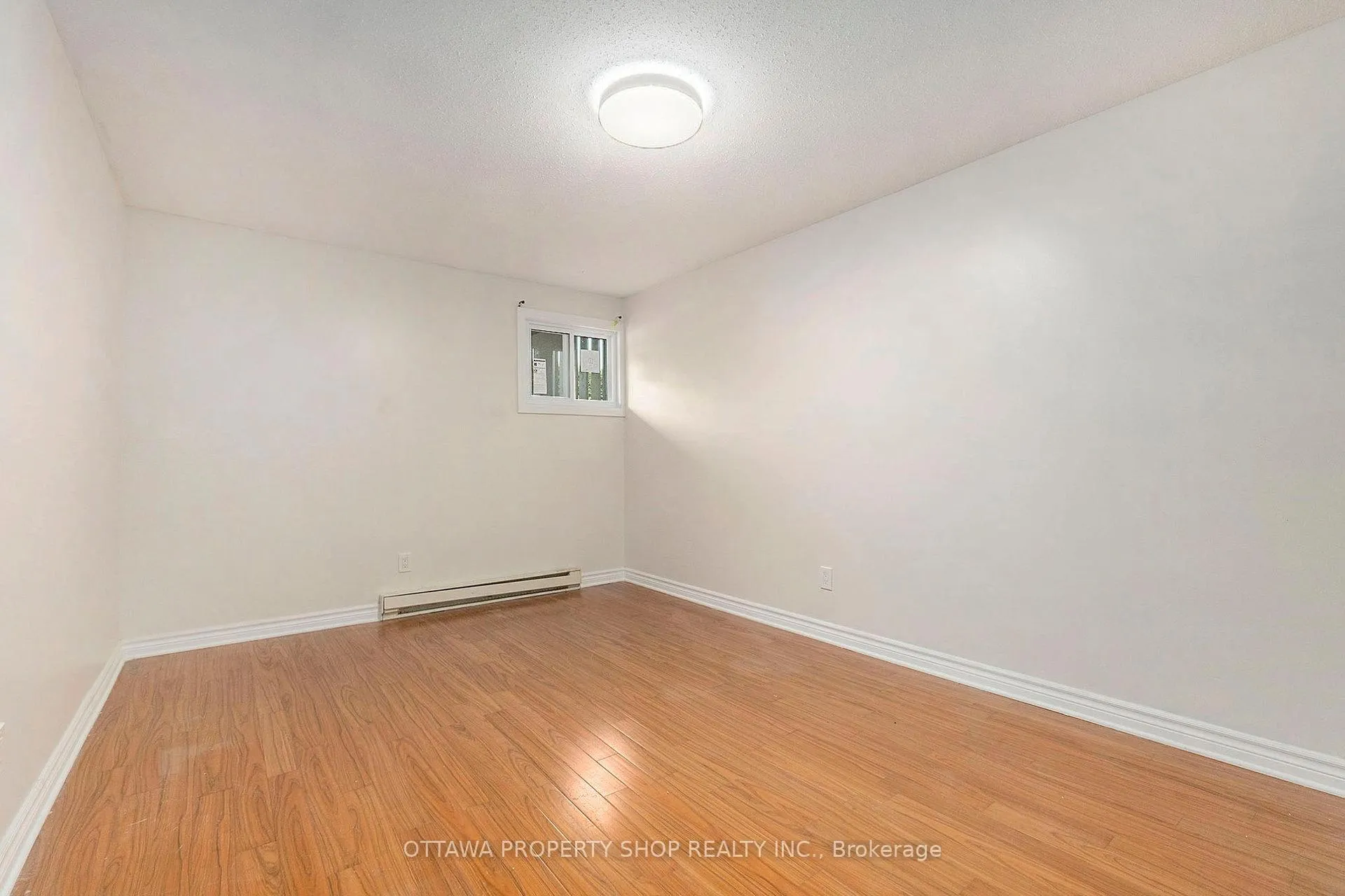 Photo 11 of Unit 185, 825 Cahill Drive W, Ottawa, Hunt Club — HOMEH