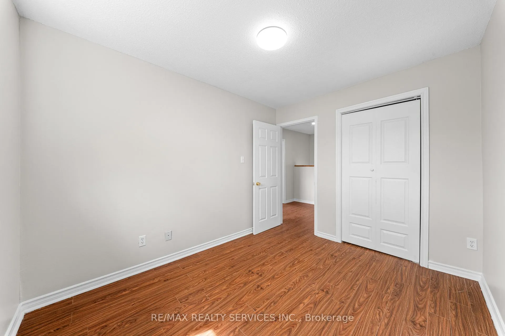 Photo 23 of 62 Horne Drive, Brampton, Brampton North — HOMEH