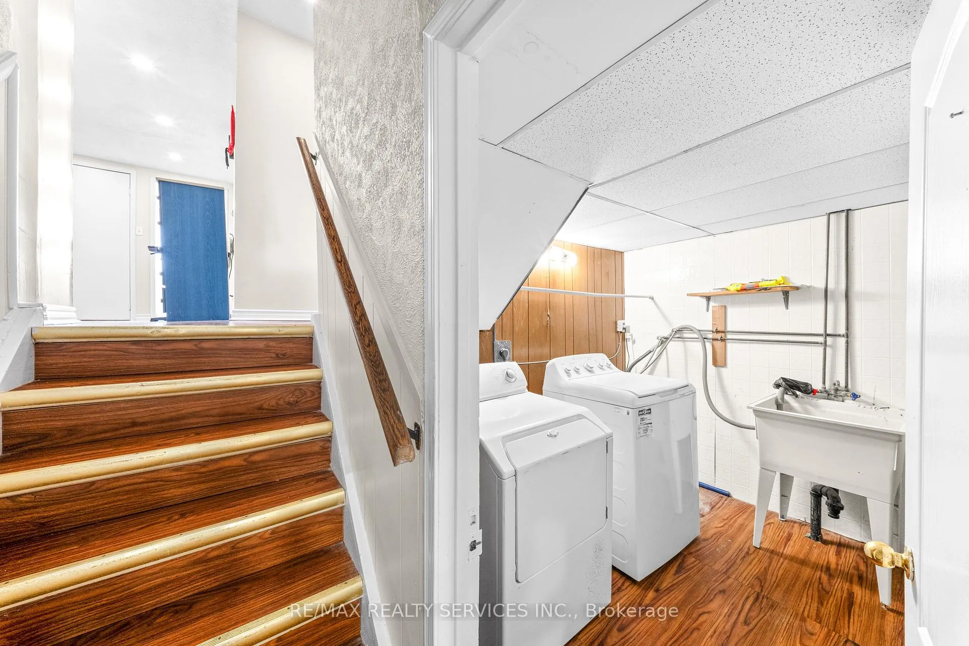 Photo 38 of 62 Horne Drive, Brampton, Brampton North — HOMEH