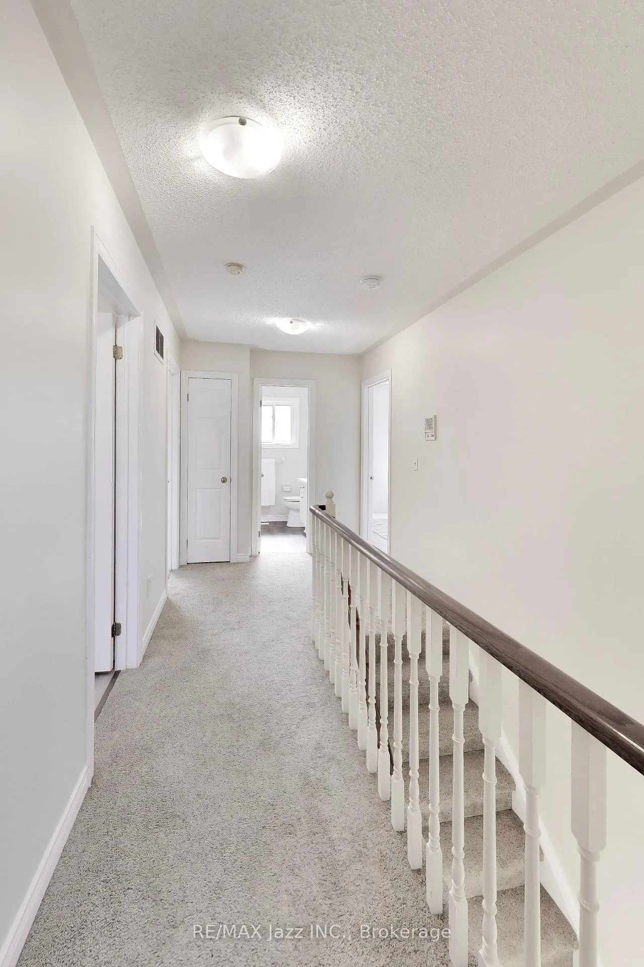 Photo 21 of 6 West Side Drive, Clarington, Bowmanville — HOMEH