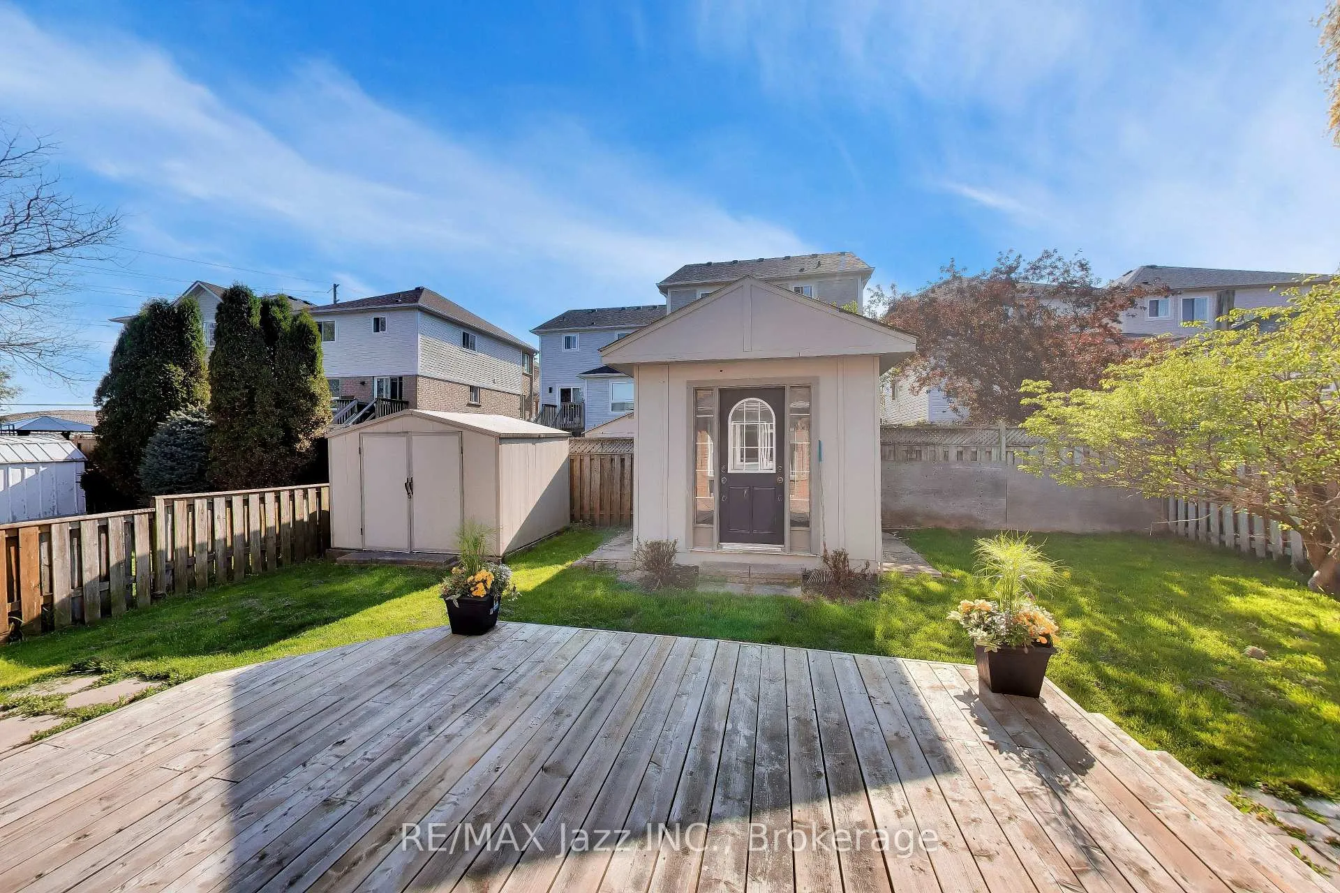 Photo 46 of 6 West Side Drive, Clarington, Bowmanville — HOMEH