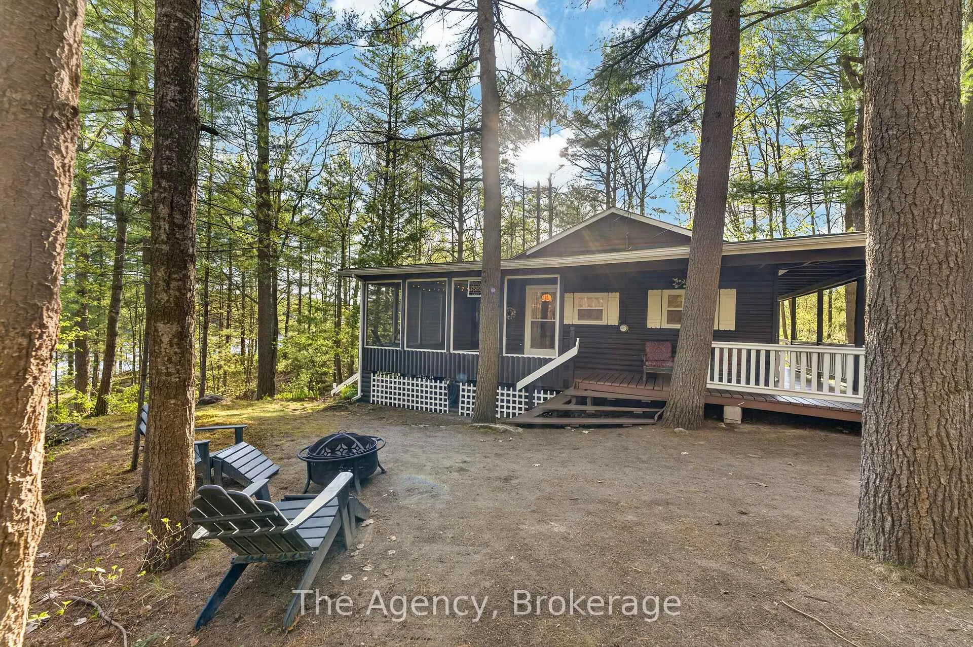 Photo 3 of 21 Redwing Drive S, Gravenhurst, Muskoka (S) — HOMEH