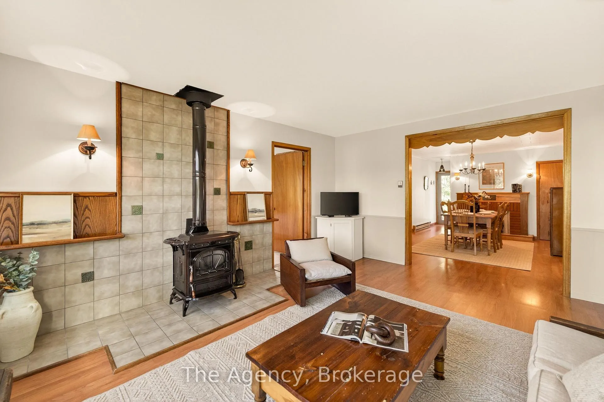 Photo 11 of 21 Redwing Drive S, Gravenhurst, Muskoka (S) — HOMEH