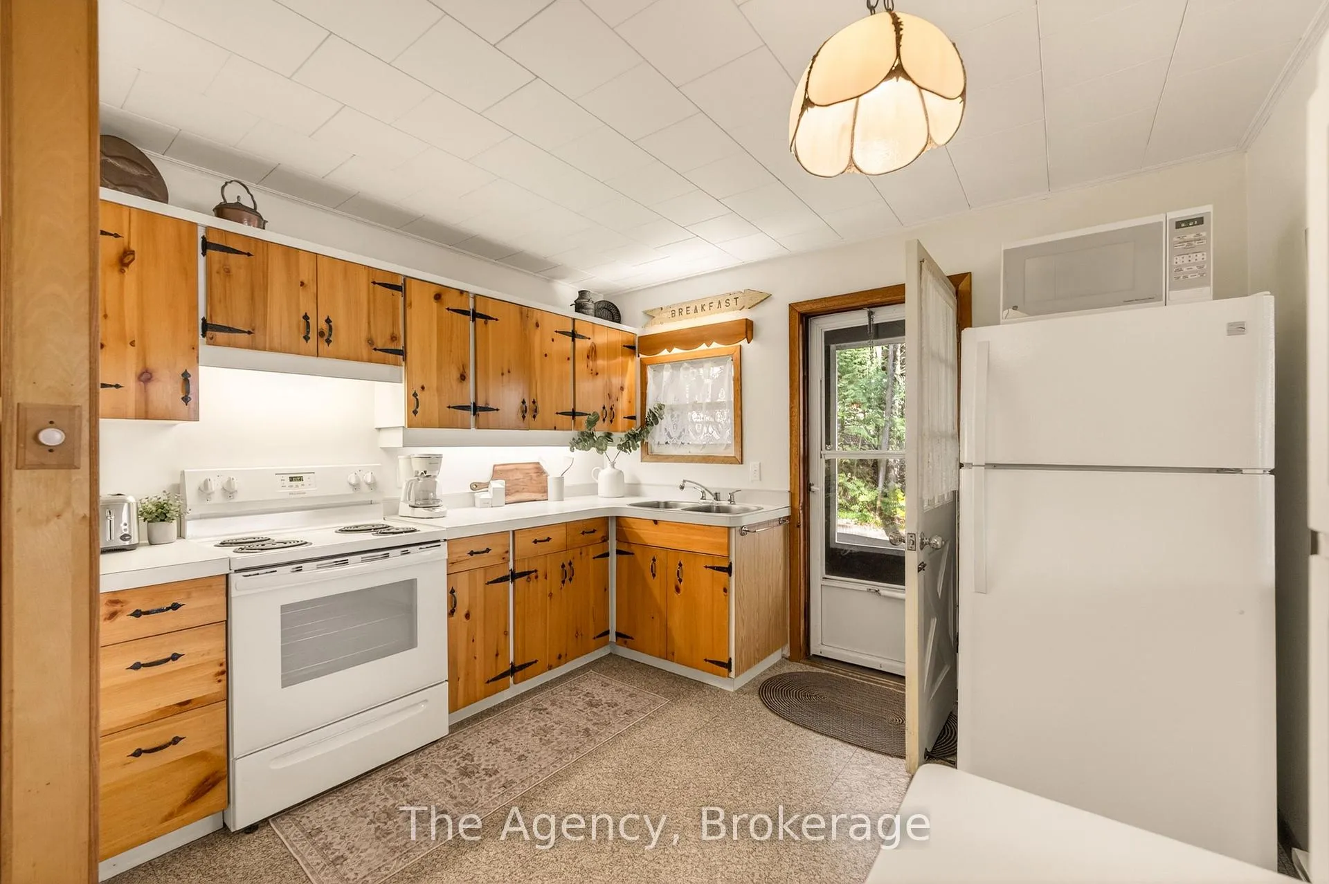 Photo 27 of 21 Redwing Drive S, Gravenhurst, Muskoka (S) — HOMEH