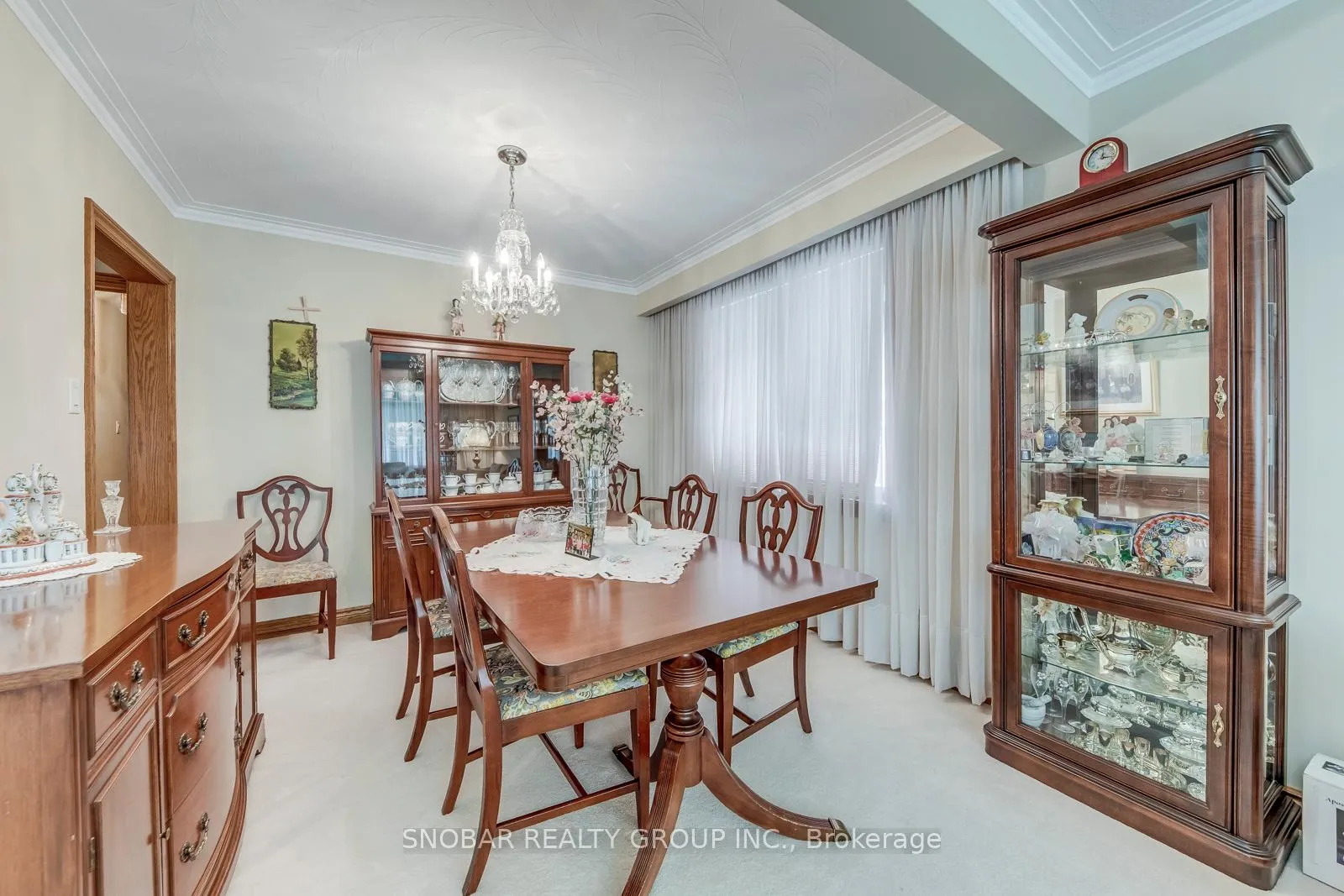 Photo 7 of 22 Norgrove Crescent, Etobicoke, Willowridge-Martingrove-Richview — HOMEH