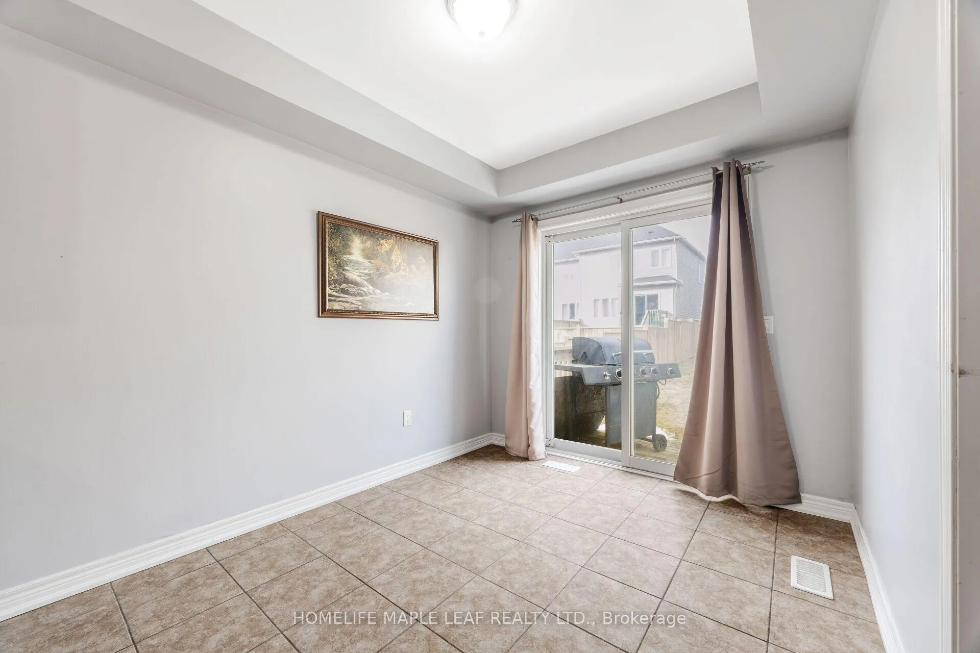 Photo 13 of 756 Cook Crescent, Shelburne — HOMEH