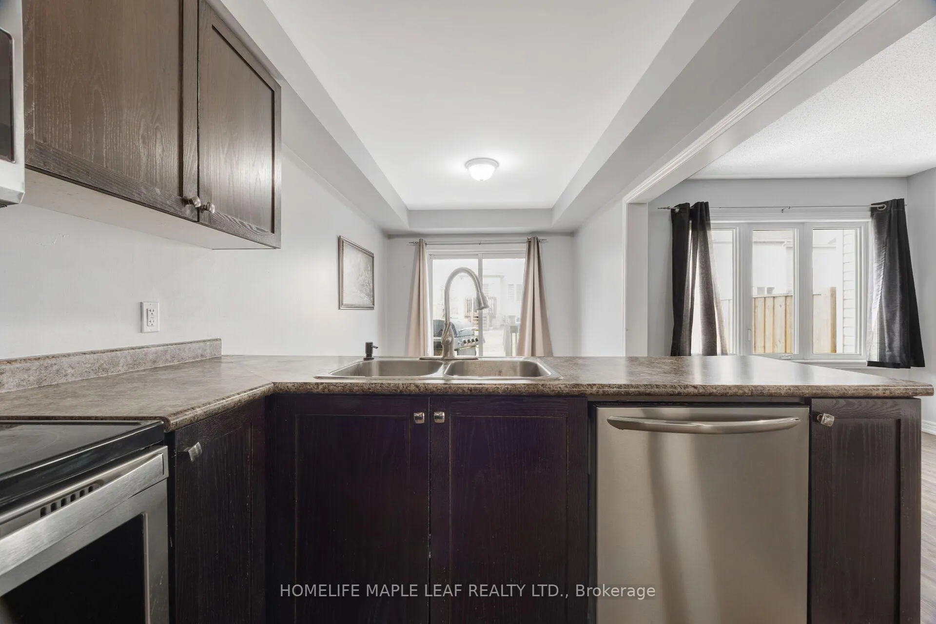 Photo 20 of 756 Cook Crescent, Shelburne — HOMEH