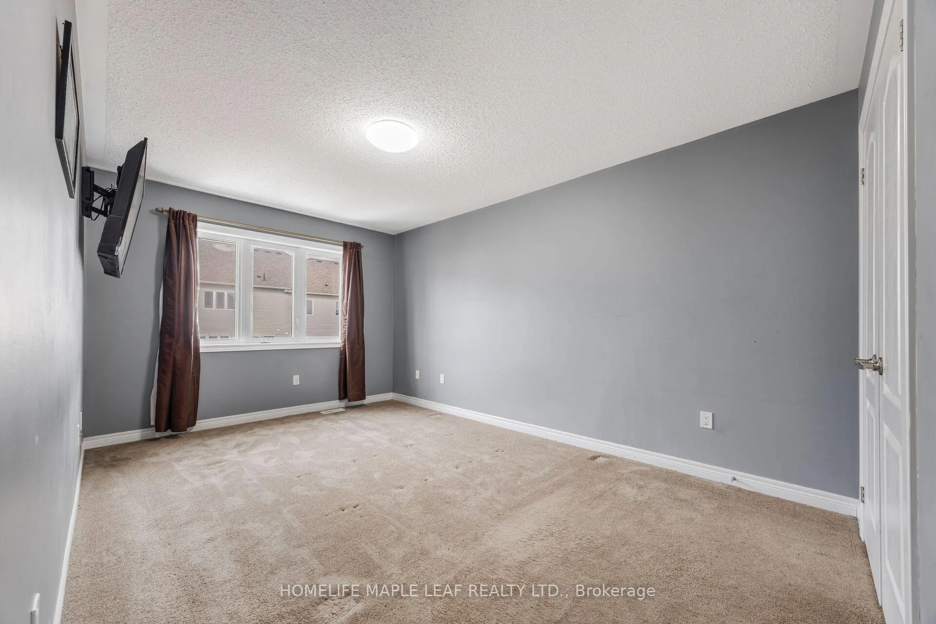 Photo 23 of 756 Cook Crescent, Shelburne — HOMEH