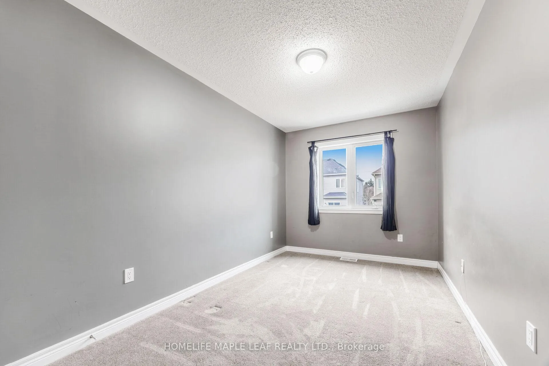 Photo 30 of 756 Cook Crescent, Shelburne — HOMEH