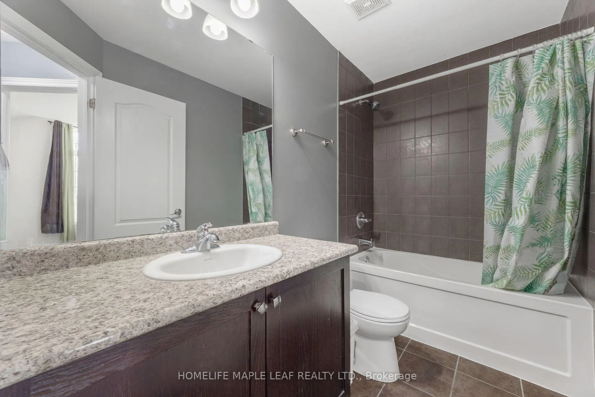 Photo 40 of 756 Cook Crescent, Shelburne — HOMEH
