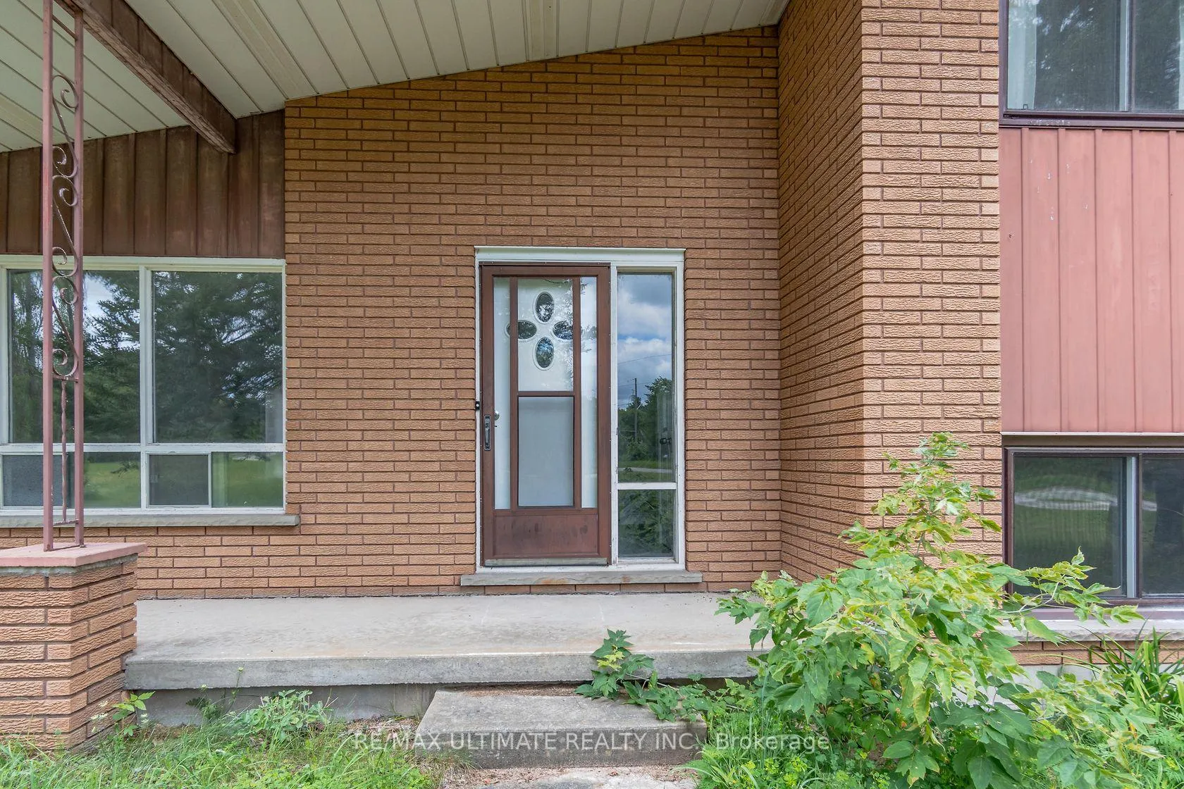 Photo 3 of 321 Warrington Road, Clearview, Stayner — HOMEH